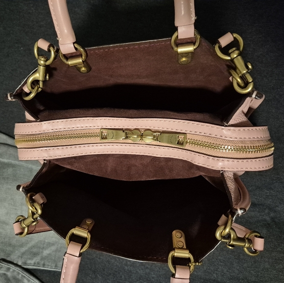 Coach RARE Rogue 30 - Picture 7 of 11